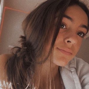 Meet your Posher, Jade